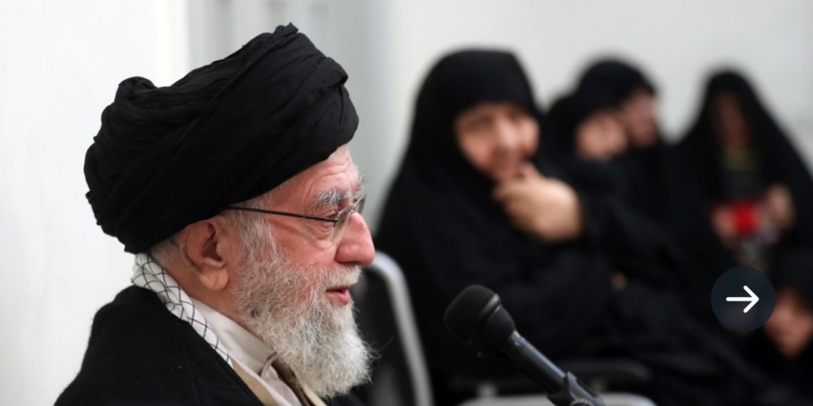 رهبر انقلاب: کاشان شهری برجسته با شخصیّت‌های برجسته است