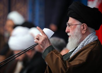 تحلیل و بررسی بیانات رهبر انقلاب در دیدار شرکت‌کنندگان در مسابقات بین‌المللی قرآن