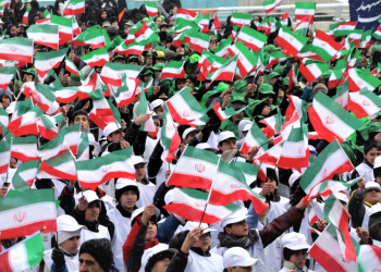 فضای مجازی مملو از دعوت از مردم برای حضور در راهپیمایی ۲۲ بهمن