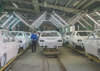 چرا حضور کروز در هیئت‌مدیره ایران‌خودرو غیرقانونی است؟