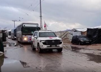 حرکت خودروهای صلیب سرخ برای تحویل اسرای فلسطینی + فیلم