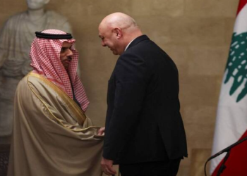 خیز عربستان برای بازگشت به صحنه تحولات بیروت/ چشم طمع سعودی‌ها به جایگاه ایران در لبنان