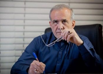 نامه پزشکیان به فرزین: بانک مرکزی تنها متولی رمزارز است