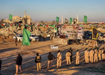 ششمین مرحله تبادل اسرا/ بنر نیروهای مقاومت در محل تبادل: جایی نخواهیم رفت جز به قدس