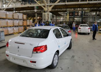 شورای رقابت: مدیریت ایران خودرو توسط کروز غیرقانونی است