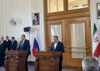 عراقچی: تحت فشار، تهدید و تحریم مذاکره نمی‌کنیم