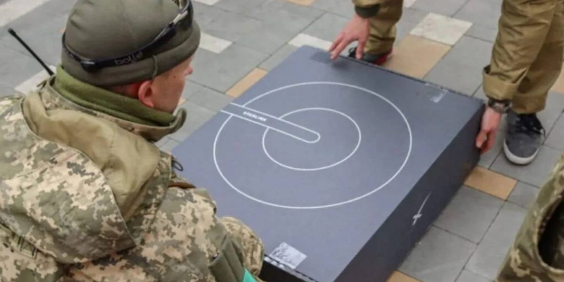 آمریکا برای دستیابی به معادن اوکراین تهدید به قطع استارلینک کرد