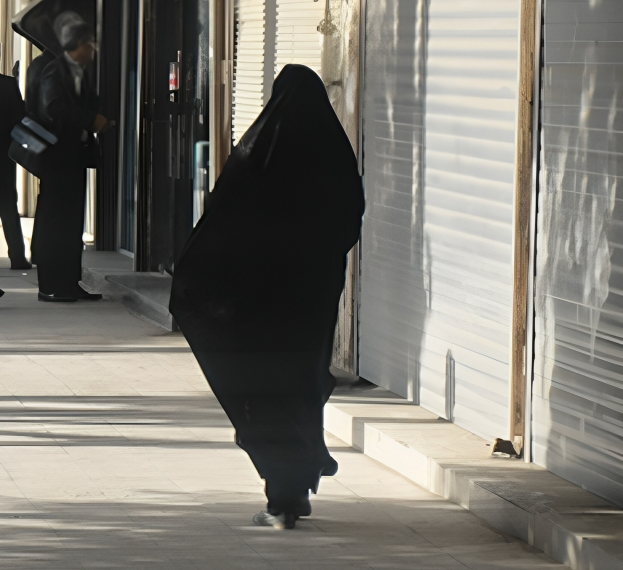 چالش‌های زنان در شهرهای کوچک