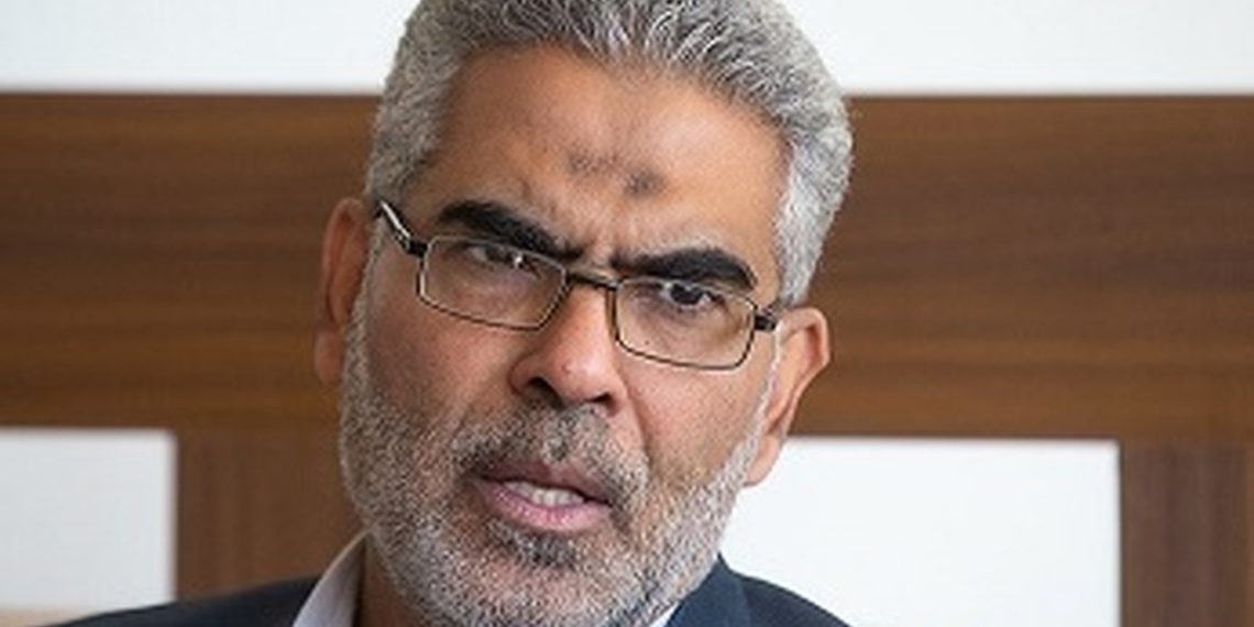 بخش مولد اقتصاد باید مورد توجه قرار گیرد/ نقش دولت در جذب سرمایه‌گذاری اساسی است