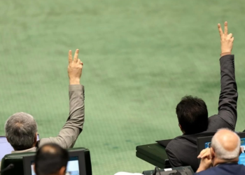 تعطیلی پنجشنبه‌ها تصویب شد