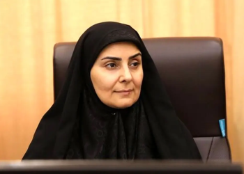 ثروتمند‌ترین وزیر دولت مدعی بی‌پولی شد