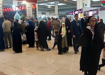 نمایشگاه بهاره حرمت رمضان و نمایشگاه قرآن را شکست