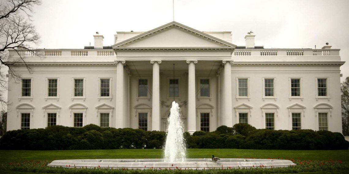 کاخ سفید: در برخورد با ایران دو راه بیشتر وجود ندارد