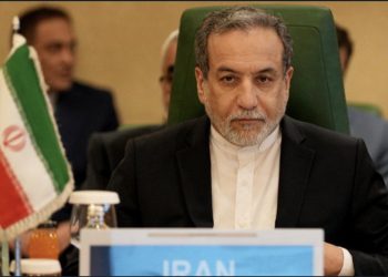 عراقچی: پاسخ نامه ترامپ از طریق عمان ارسال شد