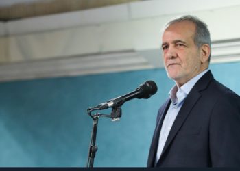 پزشکیان: سرمایه گذاری برای تولید را عملیاتی خواهیم کرد