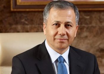 وزیر کشور ترکیه: ۱۴۱۸ نفر در ناآرامی‌های اخیر دستگیر شده‌اند