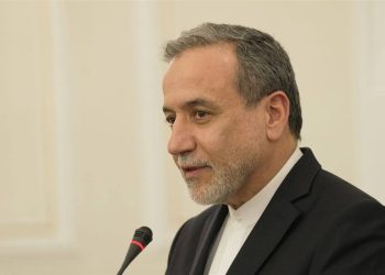 عراقچی: وارد مذاکره مستقیم با آمریکا نخواهیم شد
