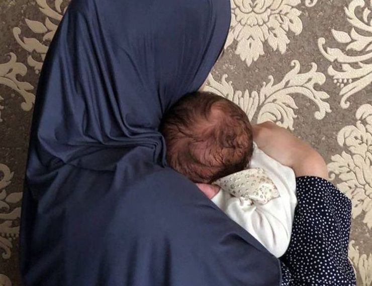 طعم مادری برای دختران مجرد