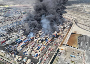 تصاویر هوایی از خسارت ناشی در بندر شهید رجایی