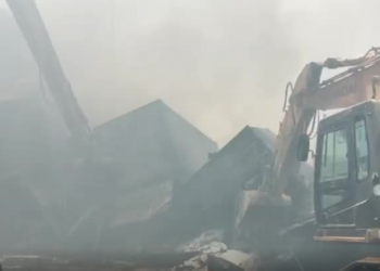 اولین تصاویر از نقطه آغاز انفجارها در اسکله شهید رجایی