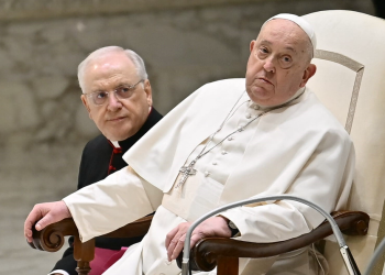 پاپ فرانسیس درگذشت