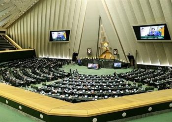 موافقت کمیته هسته‌ای مجلس با روند مذاکرات عمان
