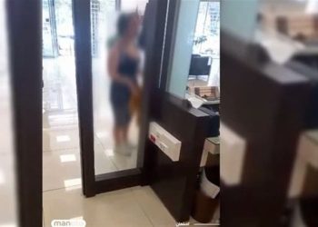 تکذیب حضور زن بی‌حجاب در شعب بانکی اصفهان/ فیلم قدیمی است