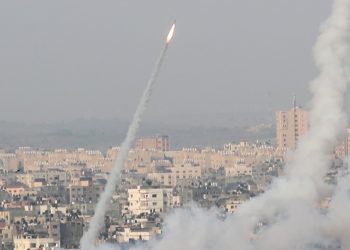 کشته شدن یک خبرنگار در گلوله‌باران چادر خبرنگاران در غزه