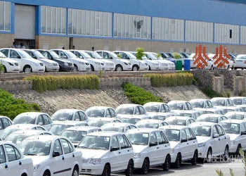 قیمت خودرو امروز 10 اردیبهشت 1404/ یک محصول 70 میلیون تومان ارزان شد + جدول