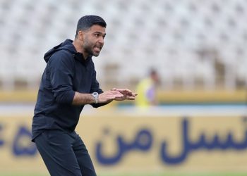 روانخواه و معجزه بهاری: قعرنشین شگفتی‌ساز شد