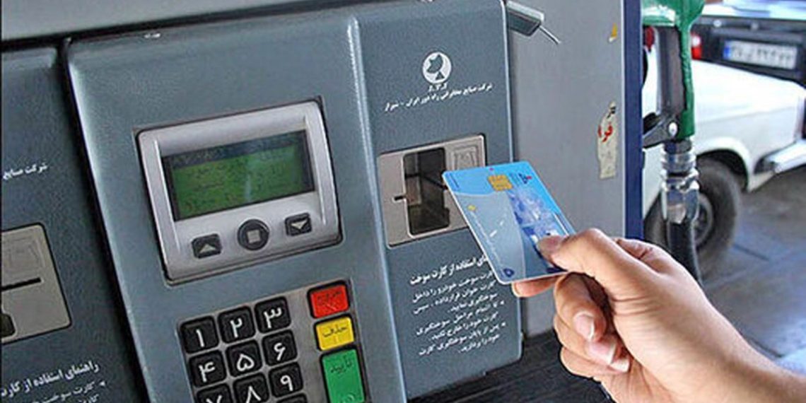 رئیس پلیس راهور: کارت سوخت وسائل نقلیه فاقد بیمه باطل می‌شود