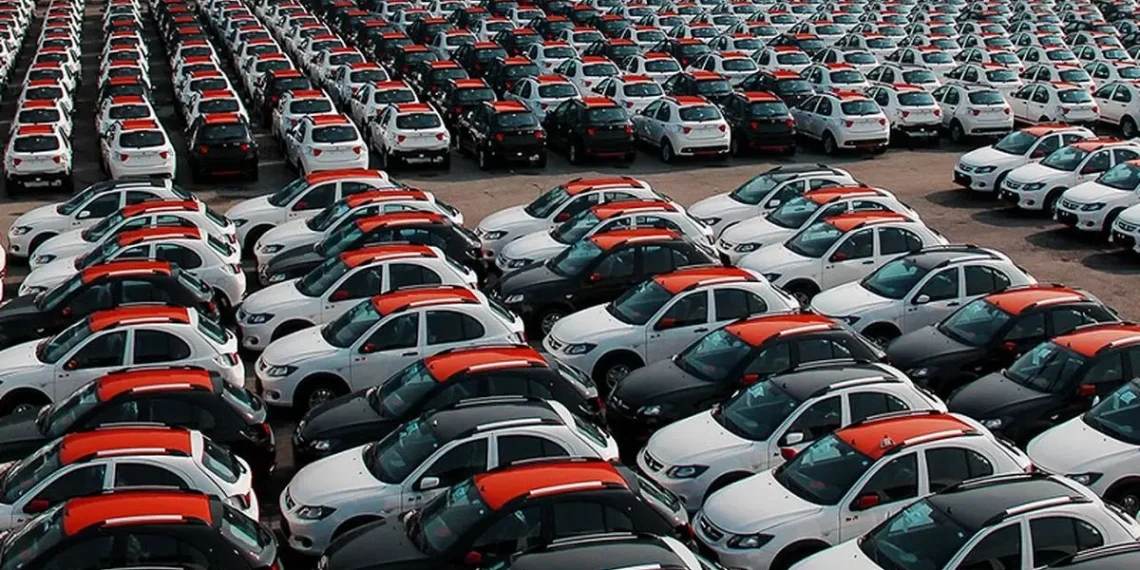 قیمت خودرو امروز 18 فروردین 1404 ریزشی شد