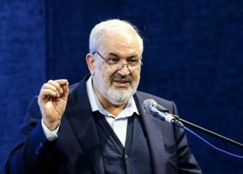 وزیر نیرو: خاموشی‌ها خانۀ وزیر و غیر وزیر ندارد، برای همه مساوی است