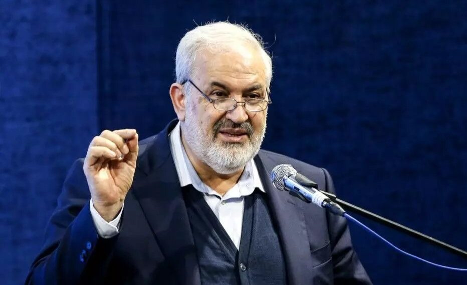 وزیر نیرو: خاموشی‌ها خانۀ وزیر و غیر وزیر ندارد، برای همه مساوی است