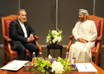 دیدار عراقچی با همتای عمانی پیش از آغاز مذاکرات مسقط