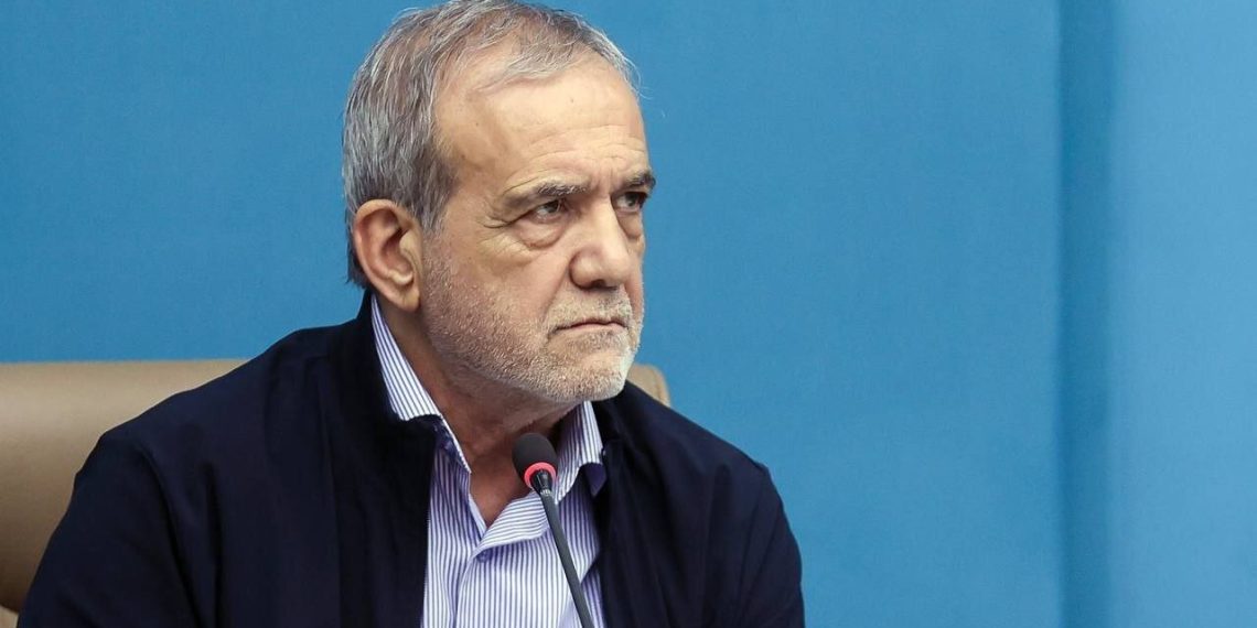 پزشکیان: شهید رئیسی مدیری خستگی‌ناپذیر و خادم ملت بود