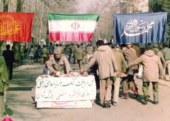 نقش مردم در دفاع مقدس اساسی بود؛ جهاد تبیین درباره نقش هرمزگان مغفول مانده است