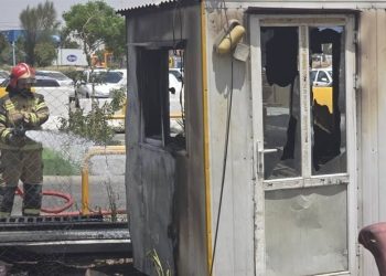 ۳ مصدوم در پی آتش‌سوزی در بازار آهن پایتخت