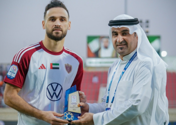 شیخ دبی پرسپولیس را کنار زد