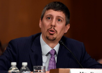 معمار تحریم‌های ایران: باید غنی‌سازی ایران را پذیرفت