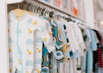 فروش داروهای کودکان در فروشگاه‌های سیسمونی