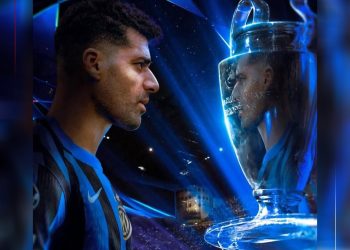 پوستر AFC ، با درخشش طارمی