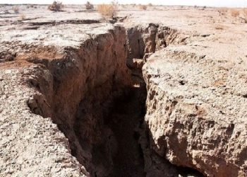 بحران فرونشست در تهران؛چاه‌های عمیق راه‌حل تکراری مدیریت آب