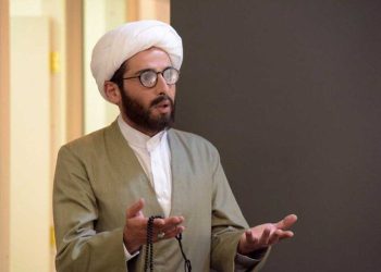 چالش‌ اکران فیلمی درباره یک طلبه‌ جوان؛ سکانسی از بازی لرستانی حذف نشد