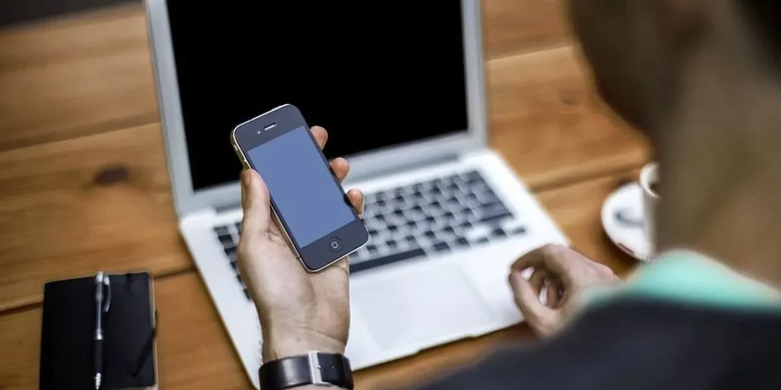 افزایش ۳.۵ برابر قیمت بسته‌های اینترنت منطقی نیست/ ورود مجلس به تعلل اپراتورها در عرضه بسته‌های بلندمدت