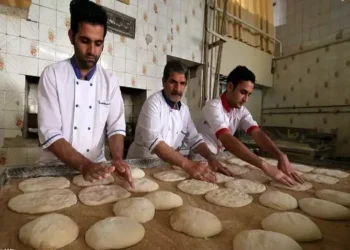 جریمه نانوایی های متخلف با کاهش کمک هزینه ۴۰ درصدی
