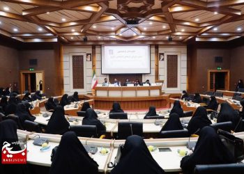 ستاد خانواده و زنان کارنامه ۳ دوره خدمت شهید رئیسی در حوزه زنان و خانواده را بررسی کرد