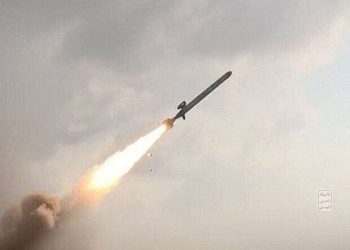 دومین حمله موشکی یمن به سرزمین‌های اشغالی؛ آژیرهای خطر در تل‌آویو و قدس