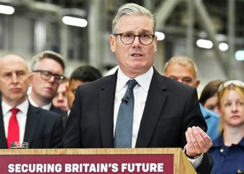 واکنش روسیه به ادعای استارمر: قصد حمله به انگلیس را نداریم