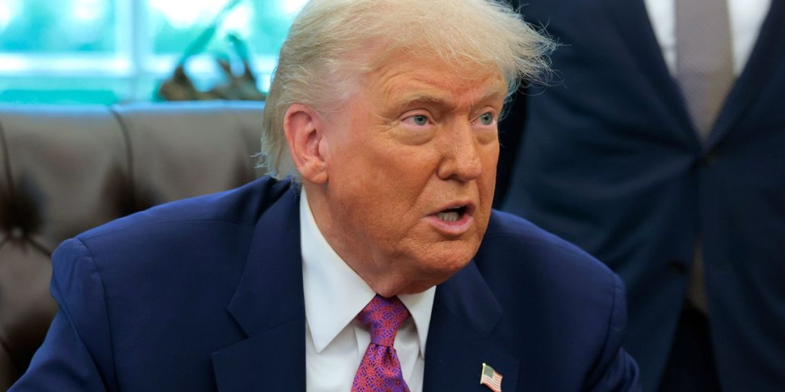 پولیتیکو: سیاست تهاجمی ترامپ علیه اروپا پیامدهای طولانی خواهد داشت